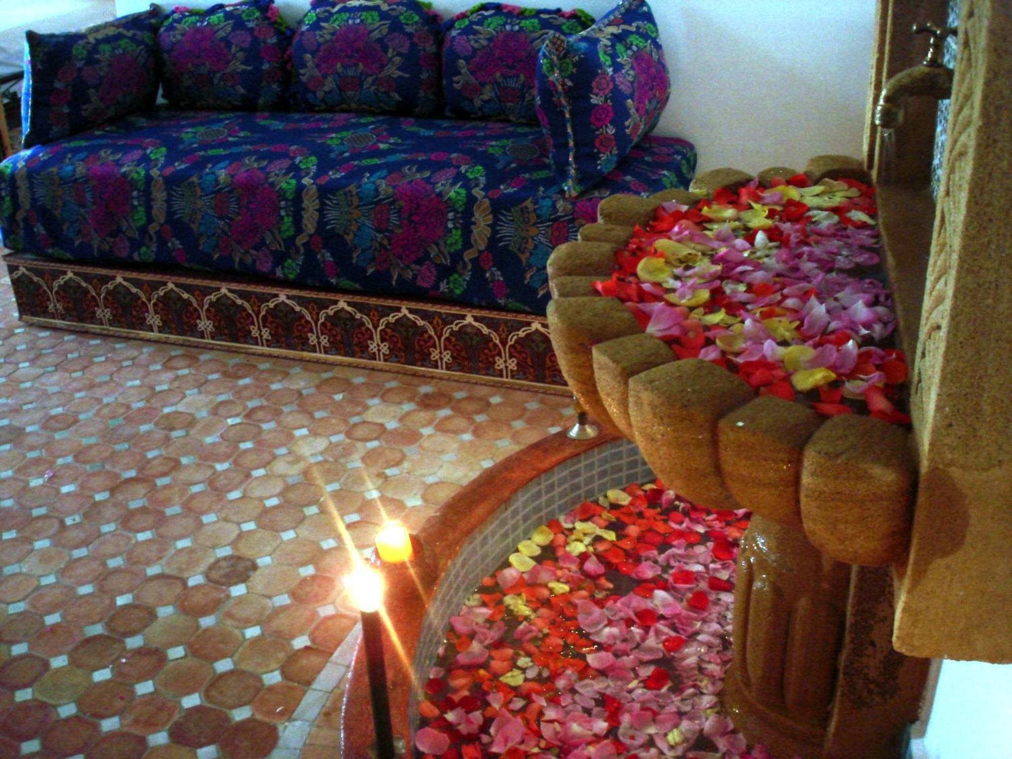 Hotel Al Andaloussiya Diyafa Moulay Idriss Exterior foto